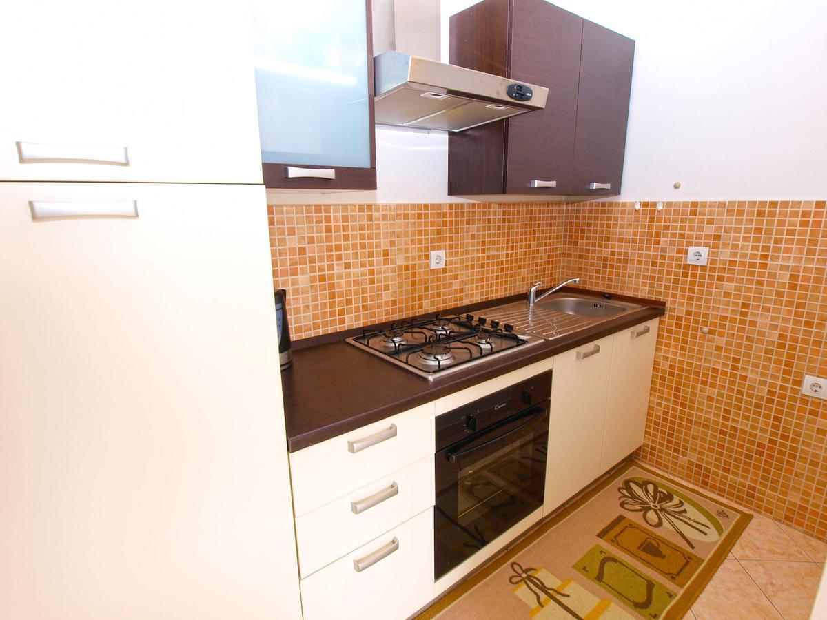 Apartments Ivan 1031 Fazana Exterior photo