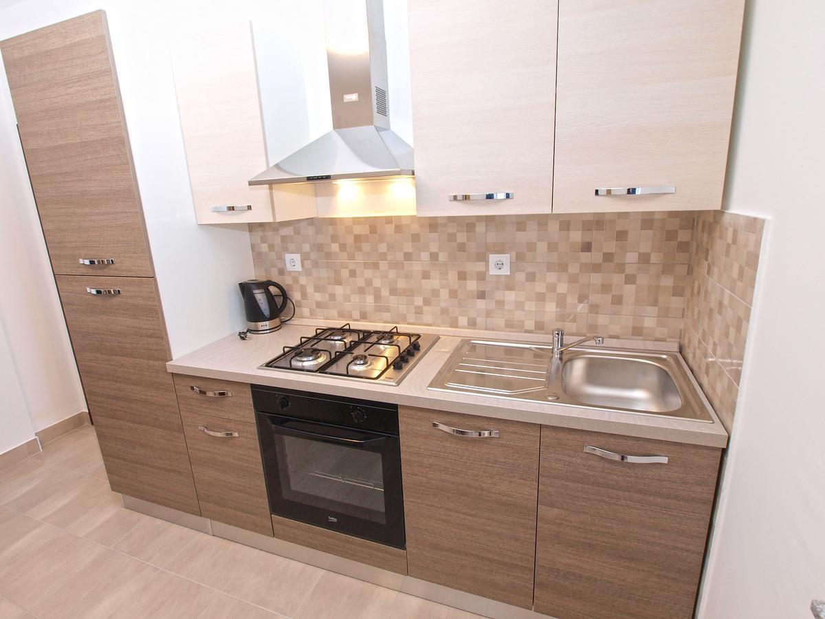Apartments Ivan 1031 Fazana Exterior photo